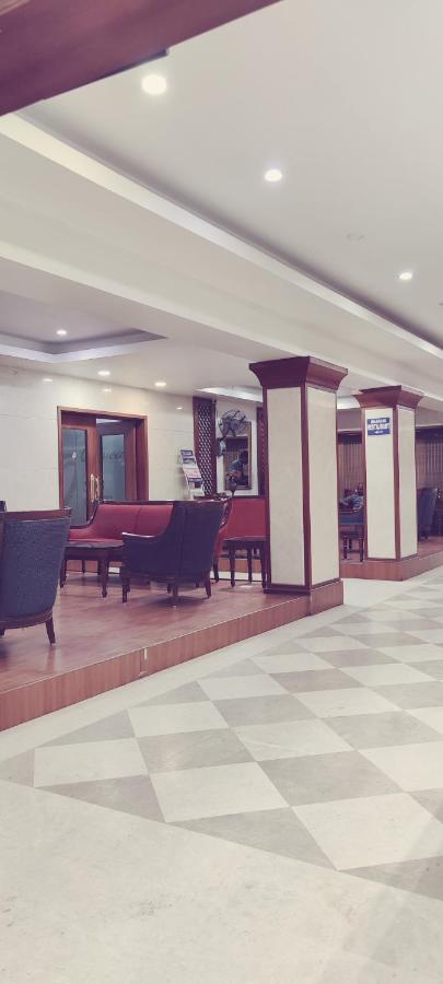 Hotel Bhimas Paradise Tirupati Esterno foto