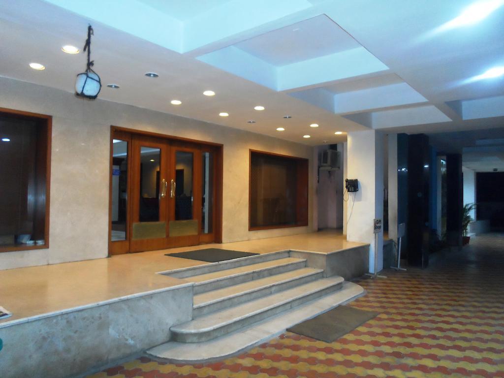 Hotel Bhimas Paradise Tirupati Esterno foto